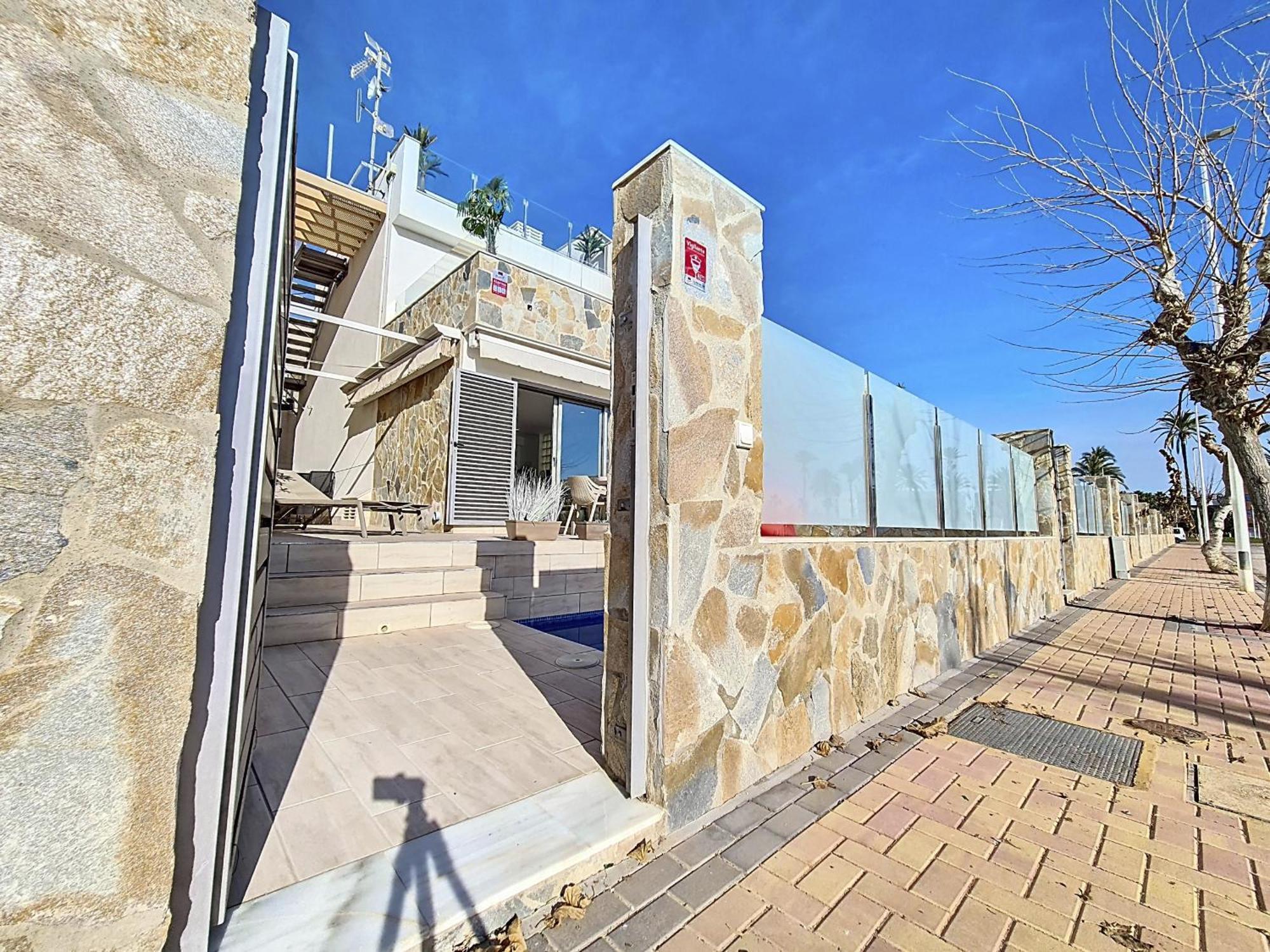 Villa Alcazares - 3010